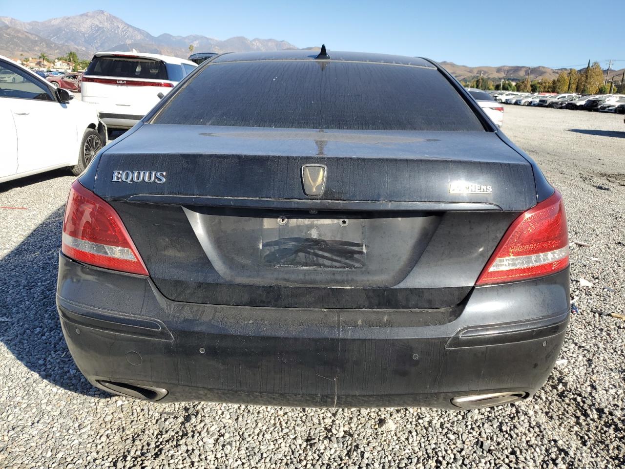 Hyundai Equus Signature Image 3