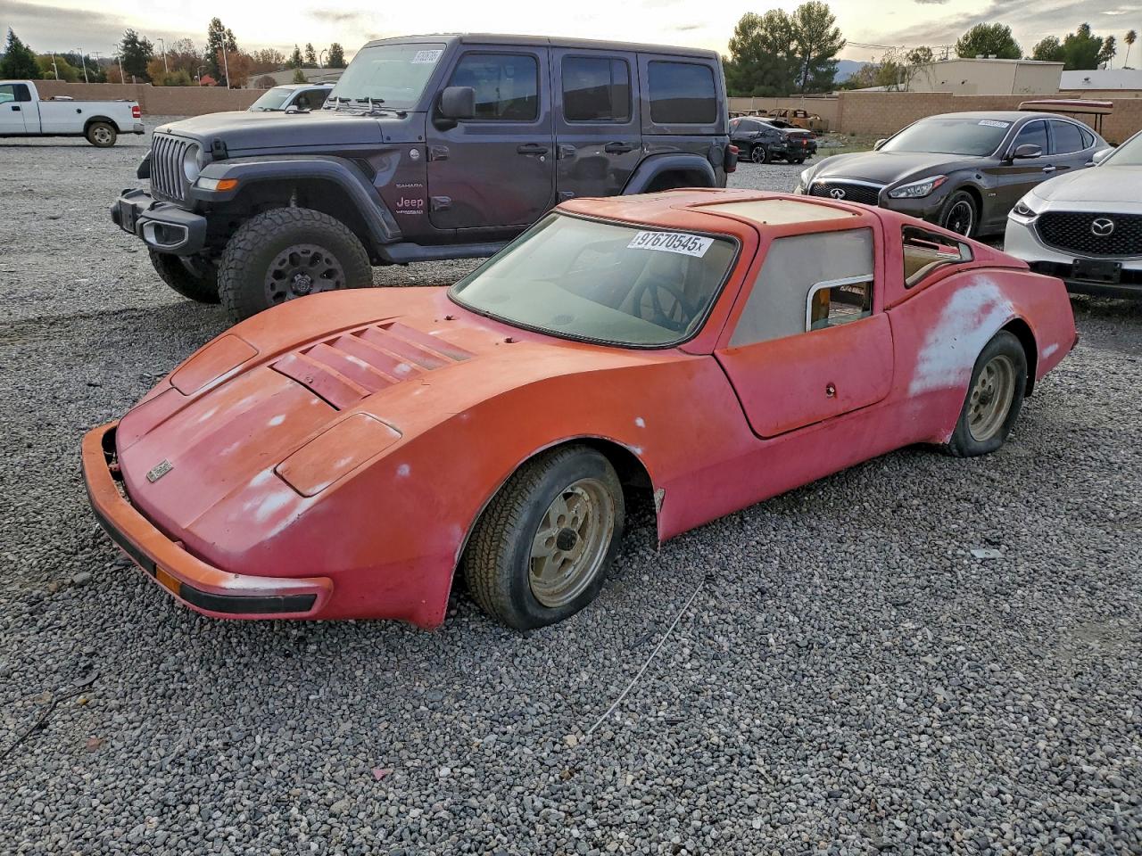 Volkswagen Beetle Image 1