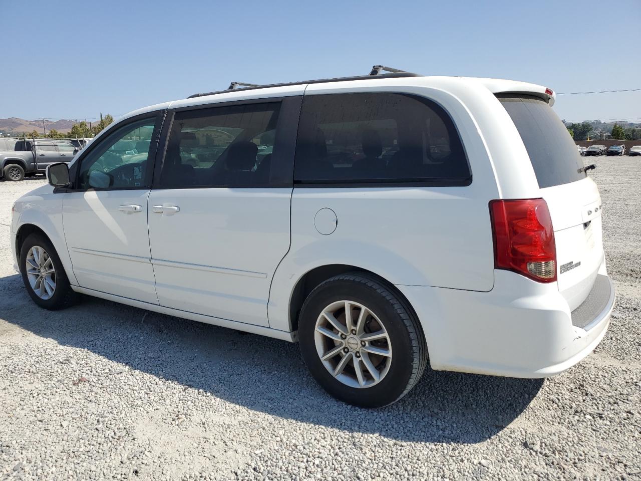 Dodge Caravan Sxt Image 3