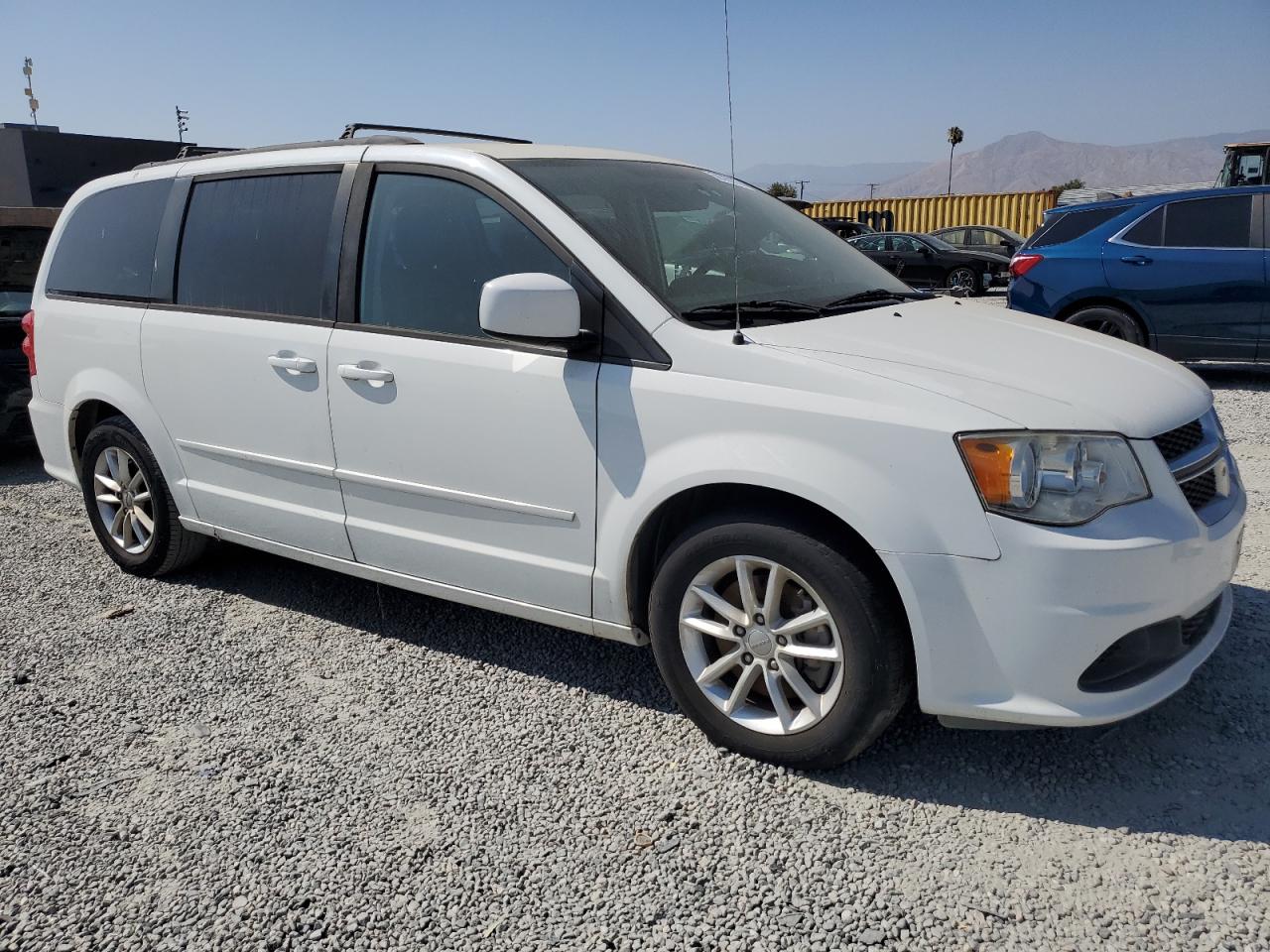 Dodge Caravan Sxt Image 8