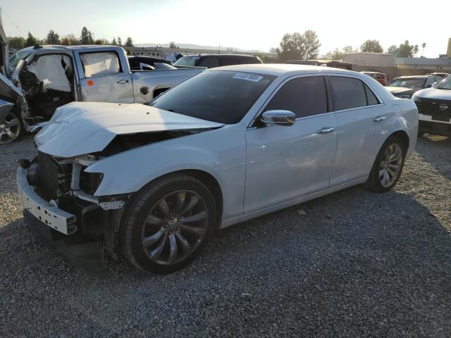  Salvage Chrysler 300
