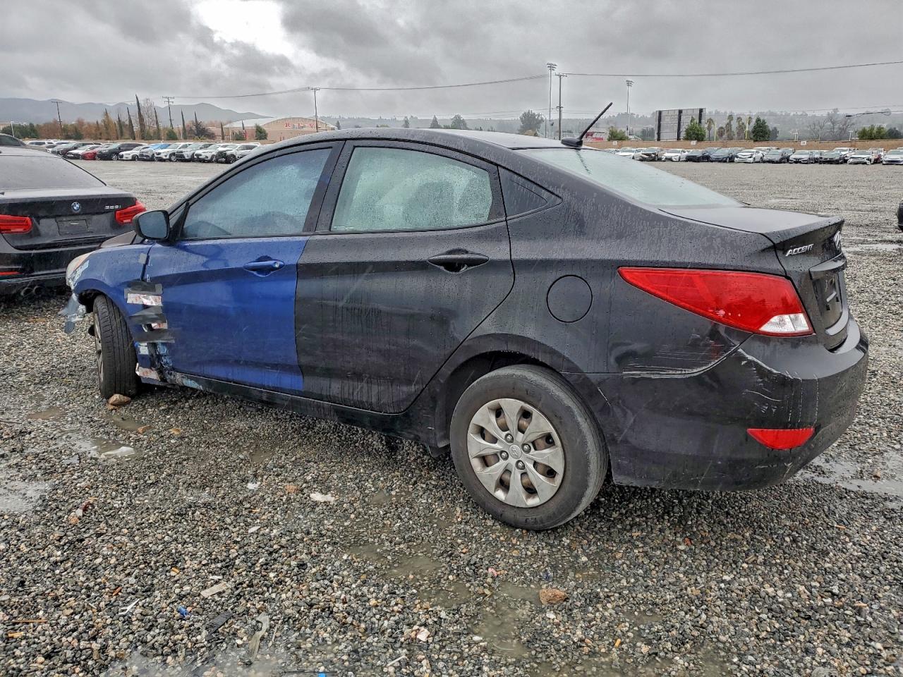 Hyundai ACCENT Se Image 4