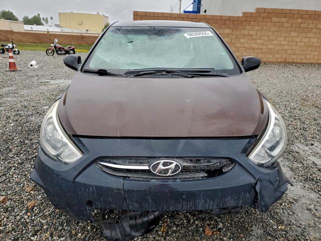 Hyundai ACCENT Se Image 5