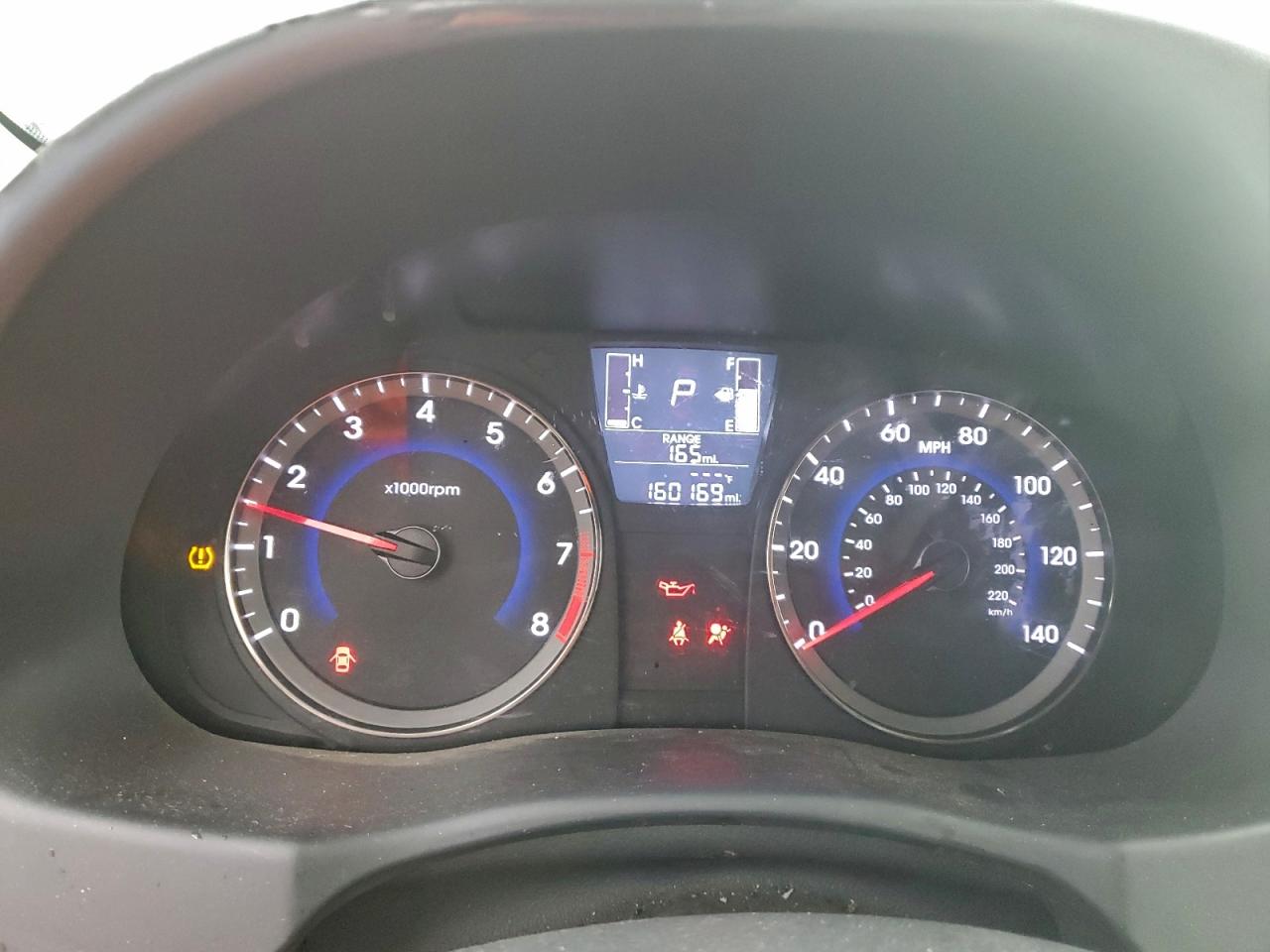 Hyundai ACCENT Se Image 3