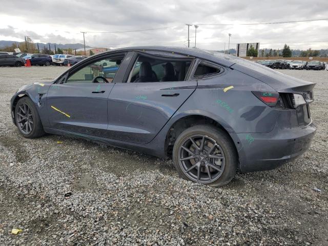 Tesla Model 3 Image 8