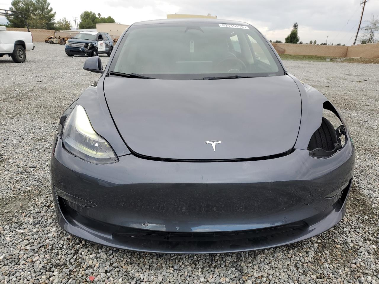 Tesla Model 3 Image 3