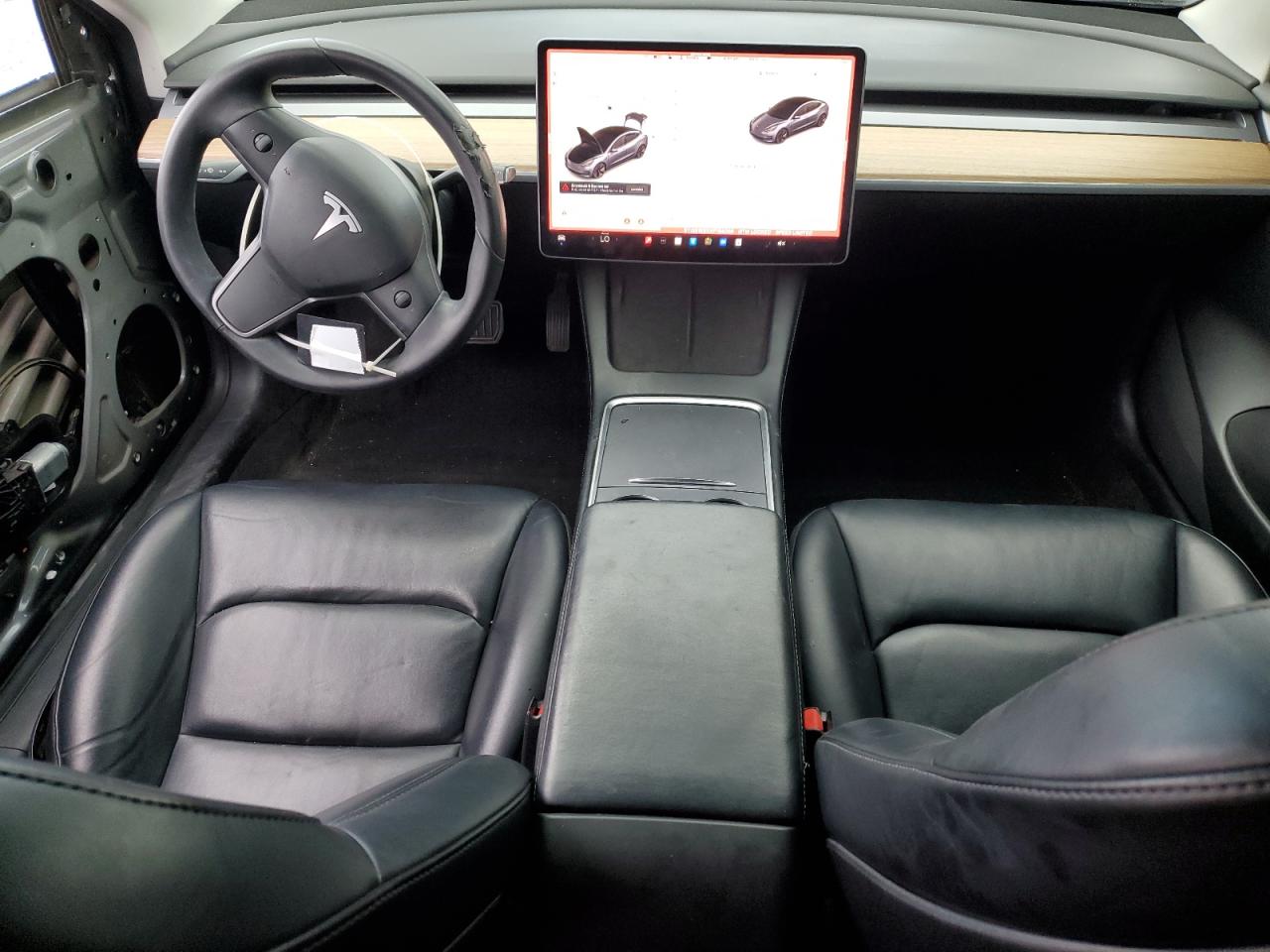 Tesla Model 3 Image 7