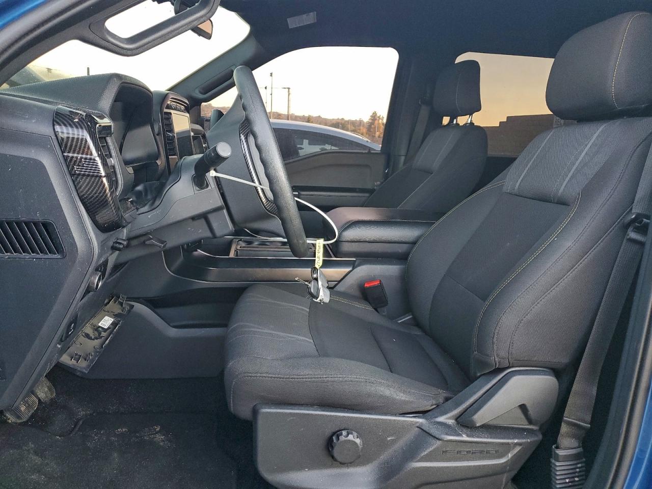 Ford F-150 Stx Image 6