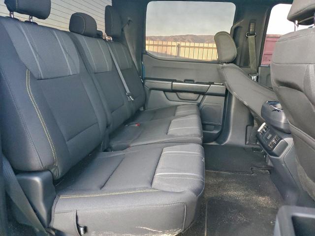 Ford F-150 Stx Image 8