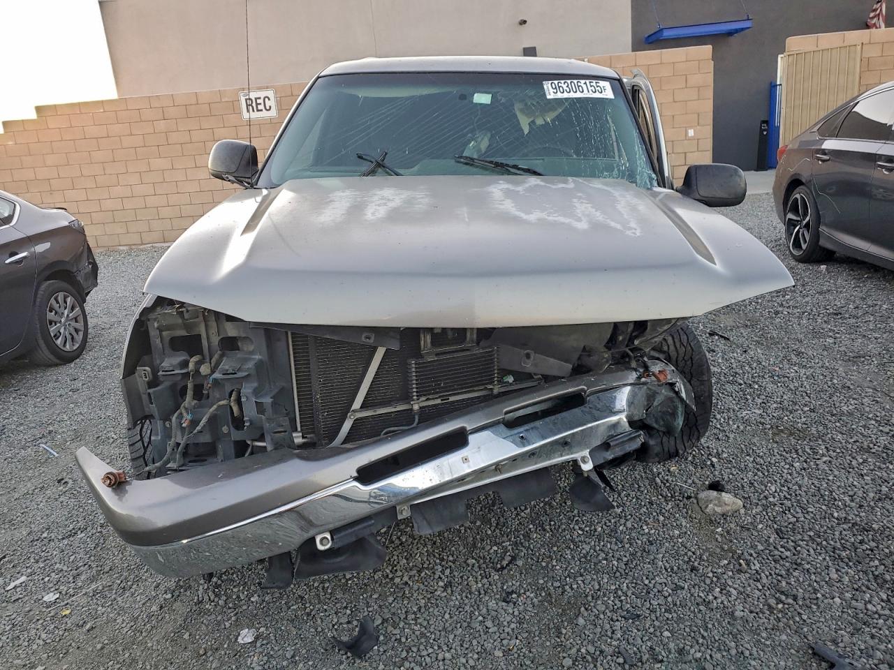 Chevrolet Silverado C1500 Image 5