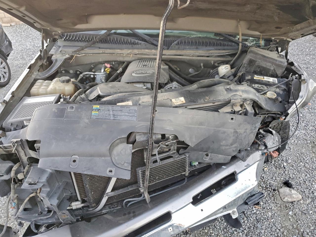 Chevrolet Silverado C1500 Image 11