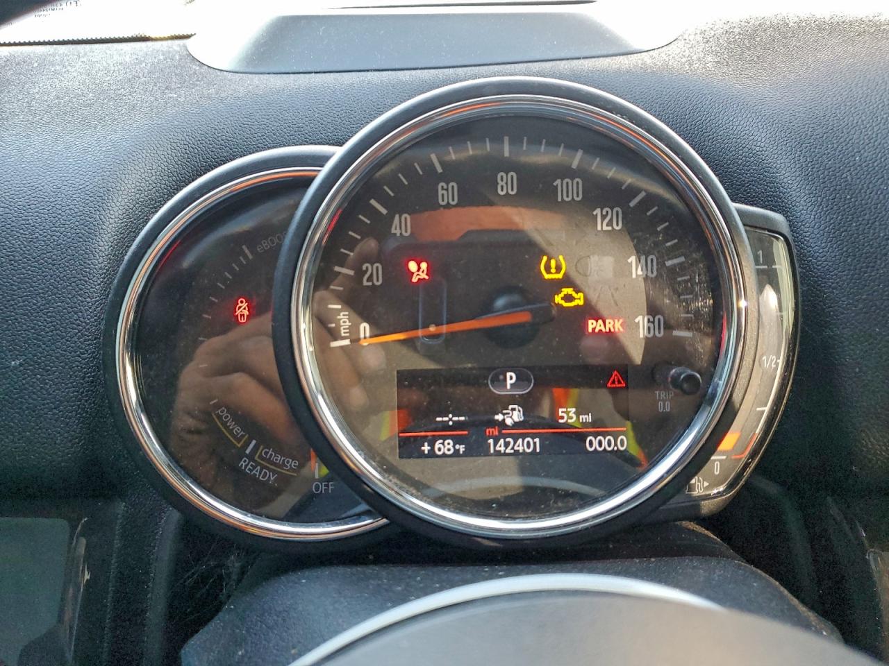 MINI Cooper S E Countryman All4 Image 8