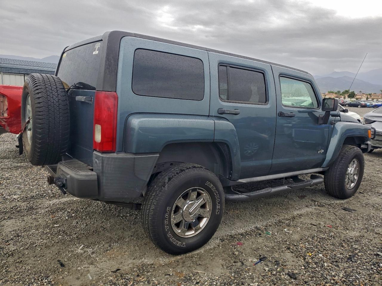 HUMMER H3 Image 11
