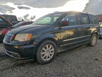  Salvage Chrysler Minivan