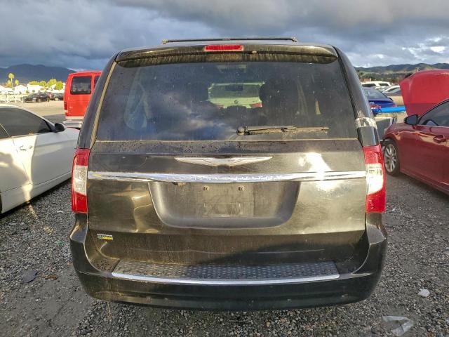 Chrysler Minivan Touring Image 6