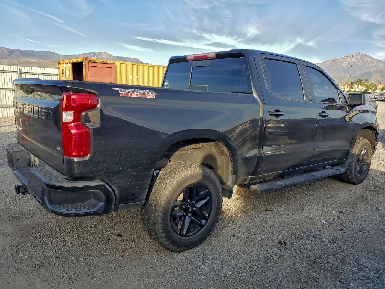 Chevrolet Silverado K1500 Lt Trail Boss Image 6