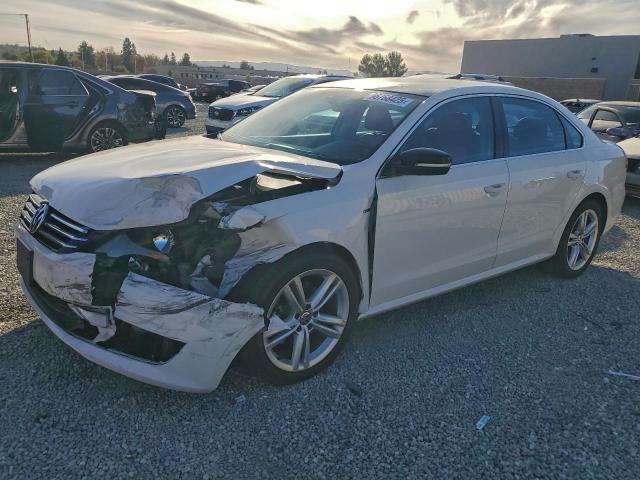  Salvage Volkswagen Passat