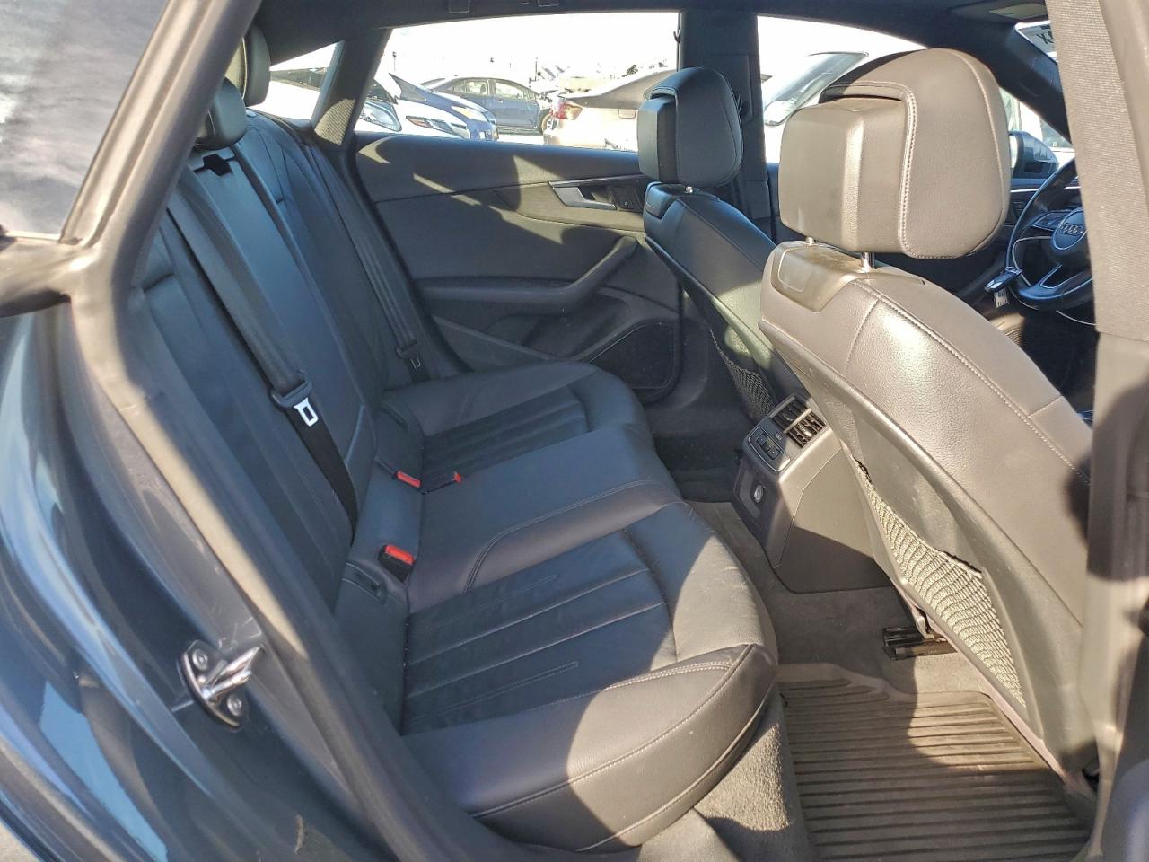 Audi A5 Premium Plus Image 5