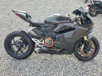  Salvage Ducati Superbike
