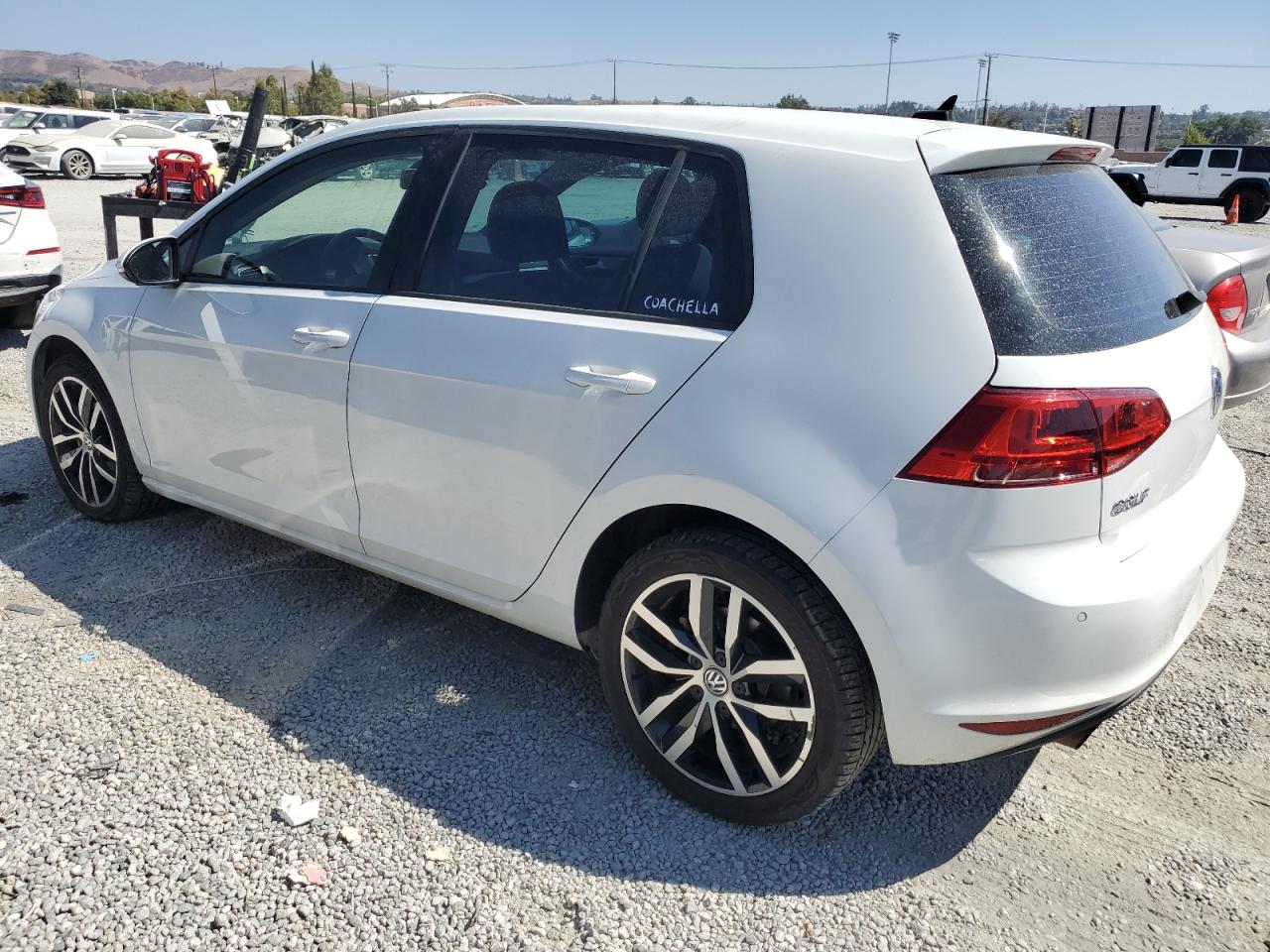 Volkswagen Golf Image 3