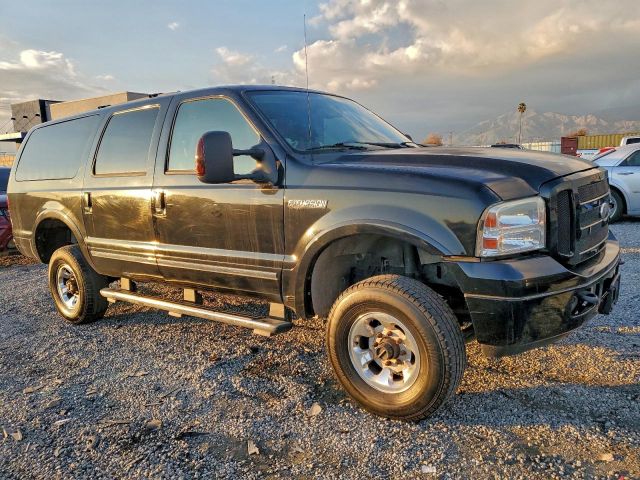 Ford Excursion Limited Image 13