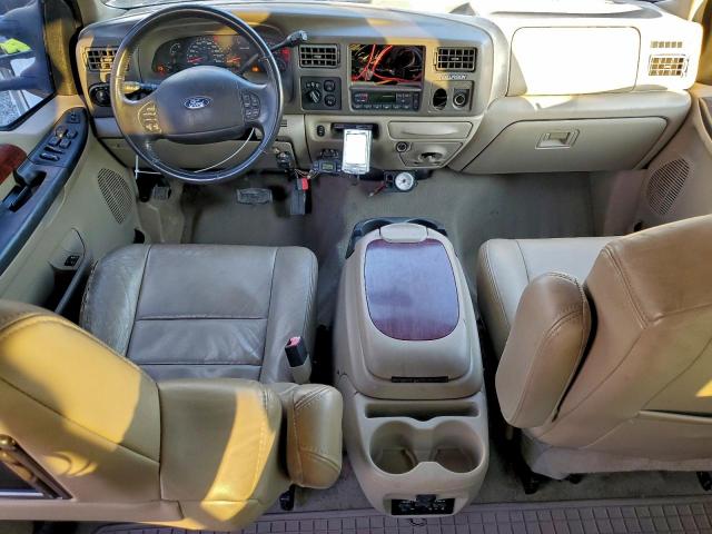 Ford Excursion Limited Image 2