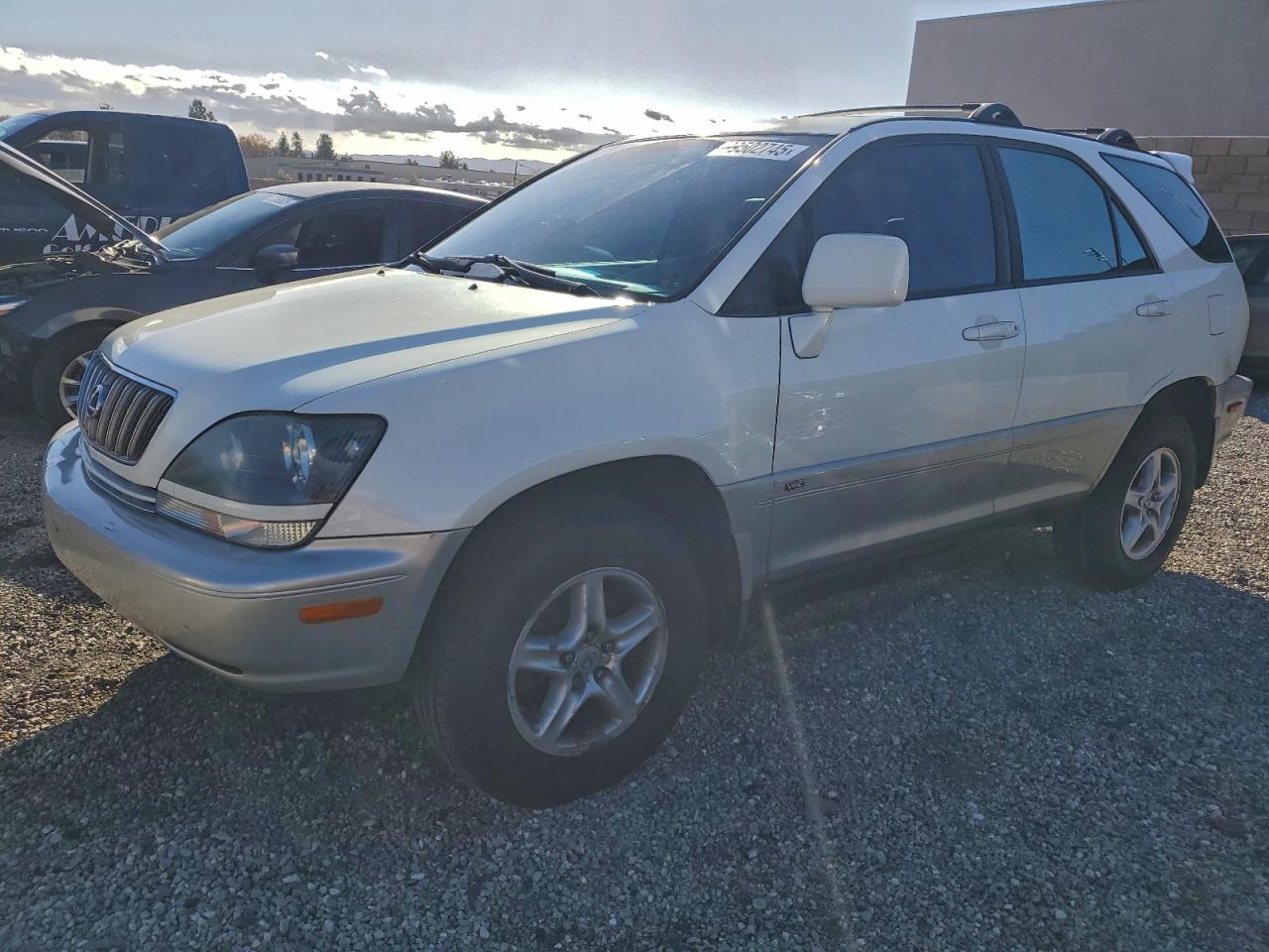 Lexus RX 300 Image 1