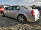 Chrysler 300 Touring Image 2