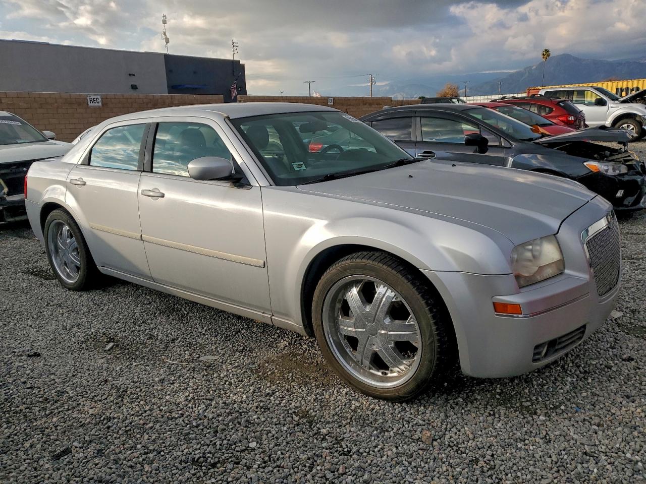 Chrysler 300 Touring Image 5