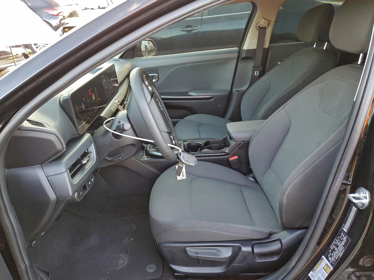 Kia K4 Lx Lx Image 7