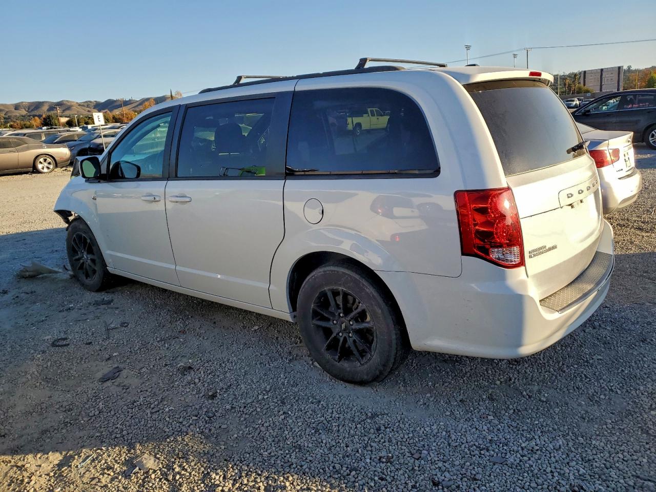 Dodge Caravan Se Image 5