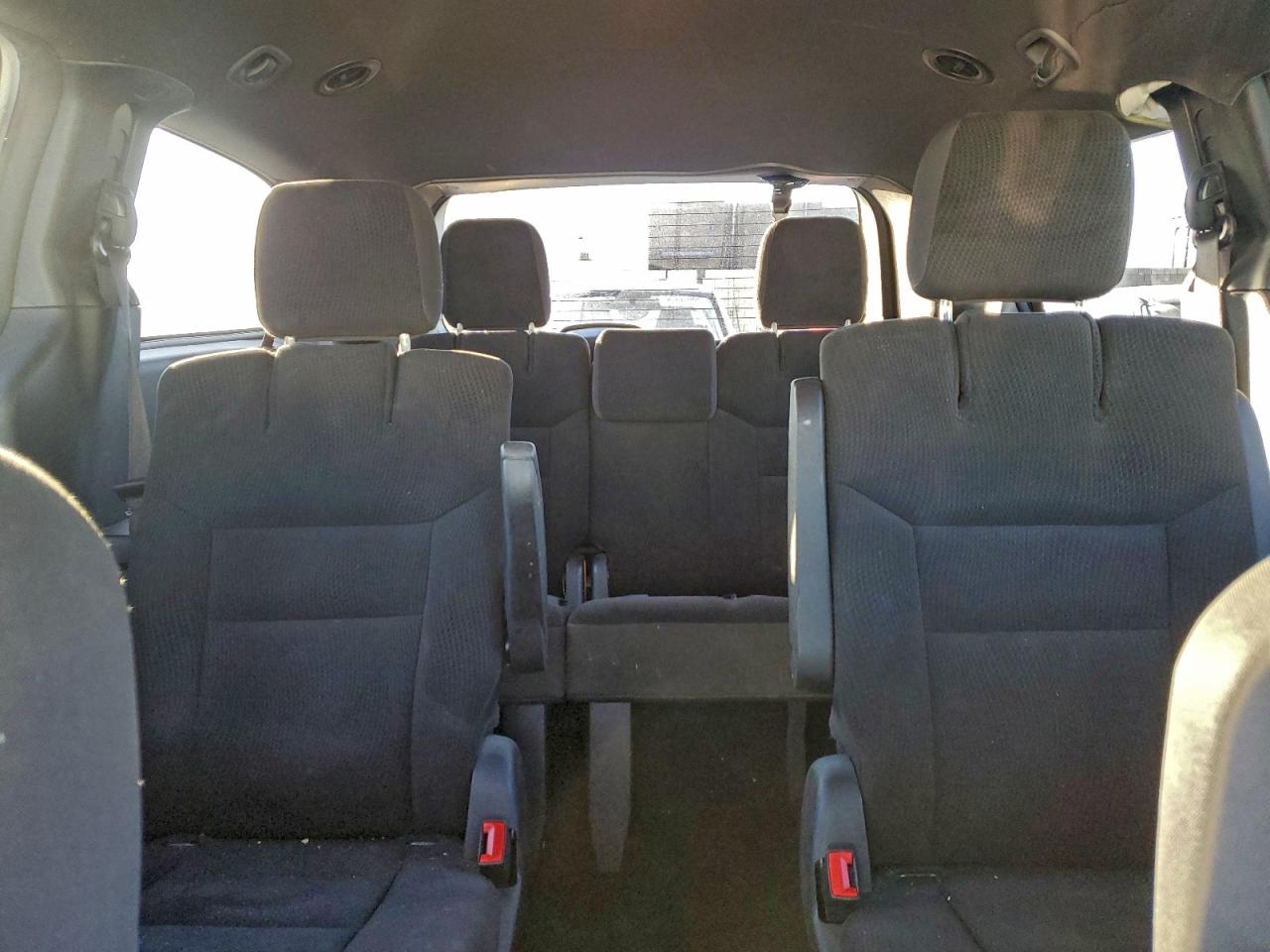 Dodge Caravan Se Image 9