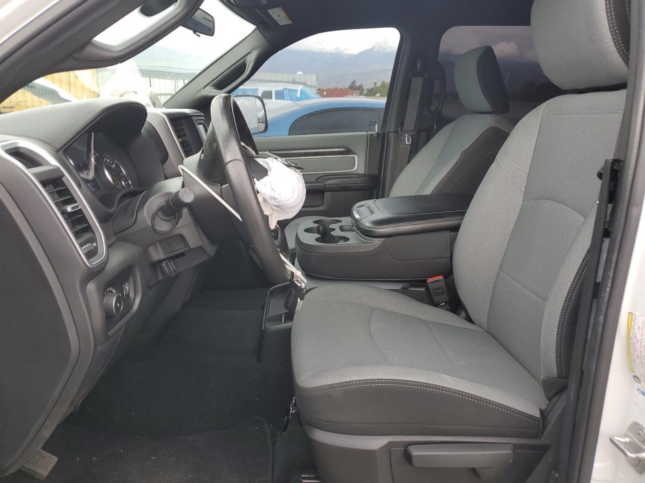 Ram 2500 Big Horn Image 2