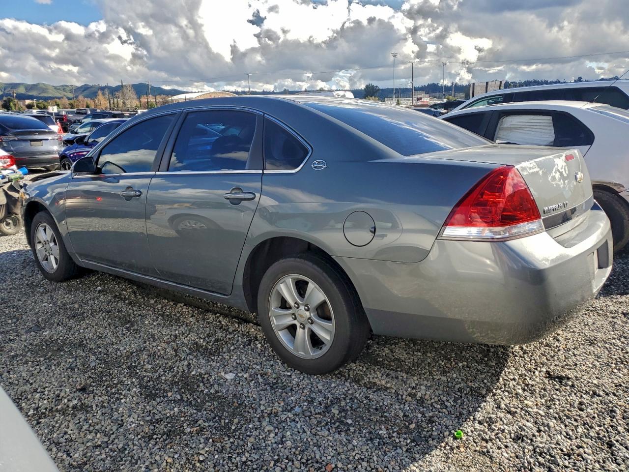 Chevrolet Impala Lt Image 3