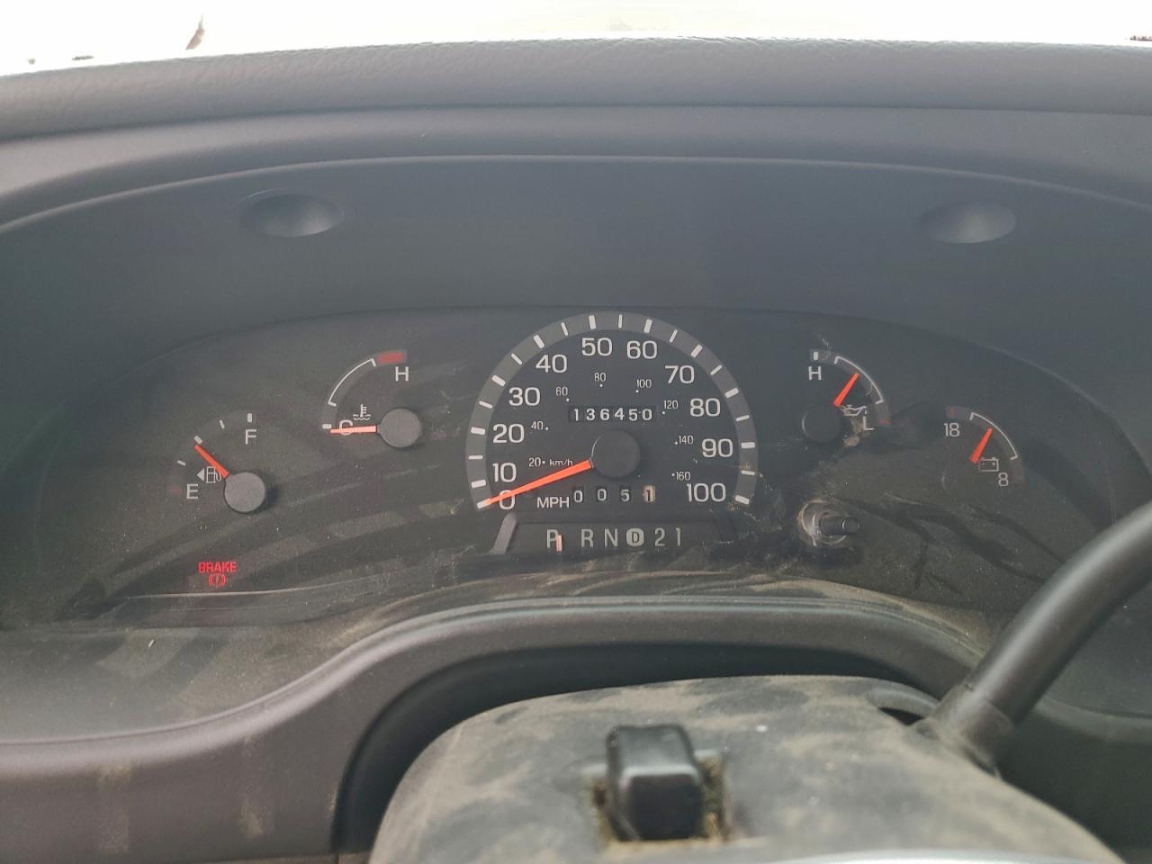 Ford Econoline E150 Wagon Image 8