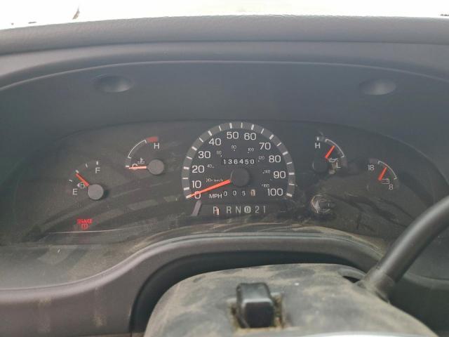 Ford Econoline E150 Wagon Image 8