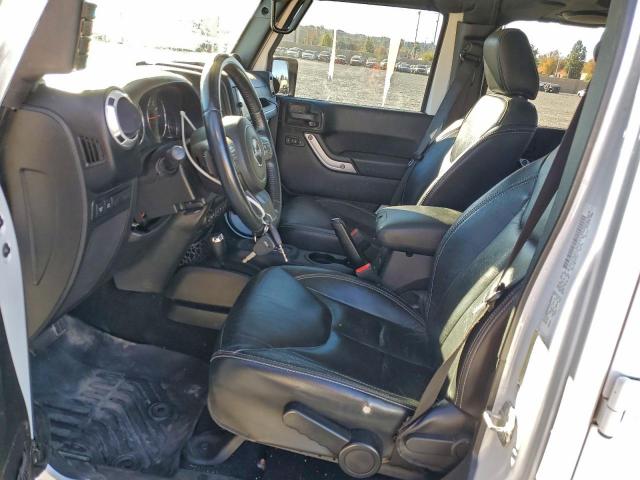 Jeep Wrangler Rubicon Image 5